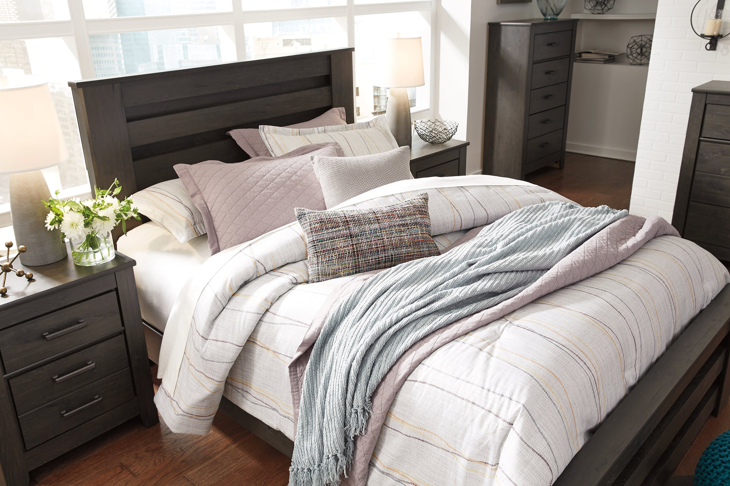 Brinxton Panel Bed