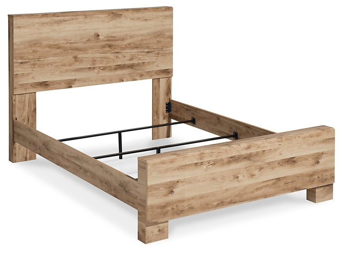 Hyanna Panel Bed