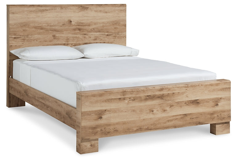 Hyanna Panel Bed