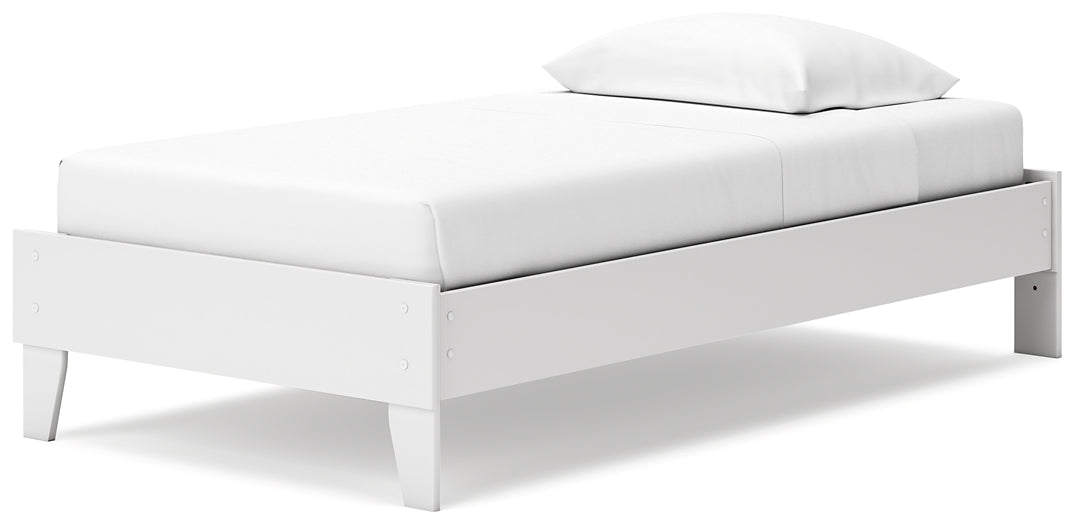 Socalle Platform Bed