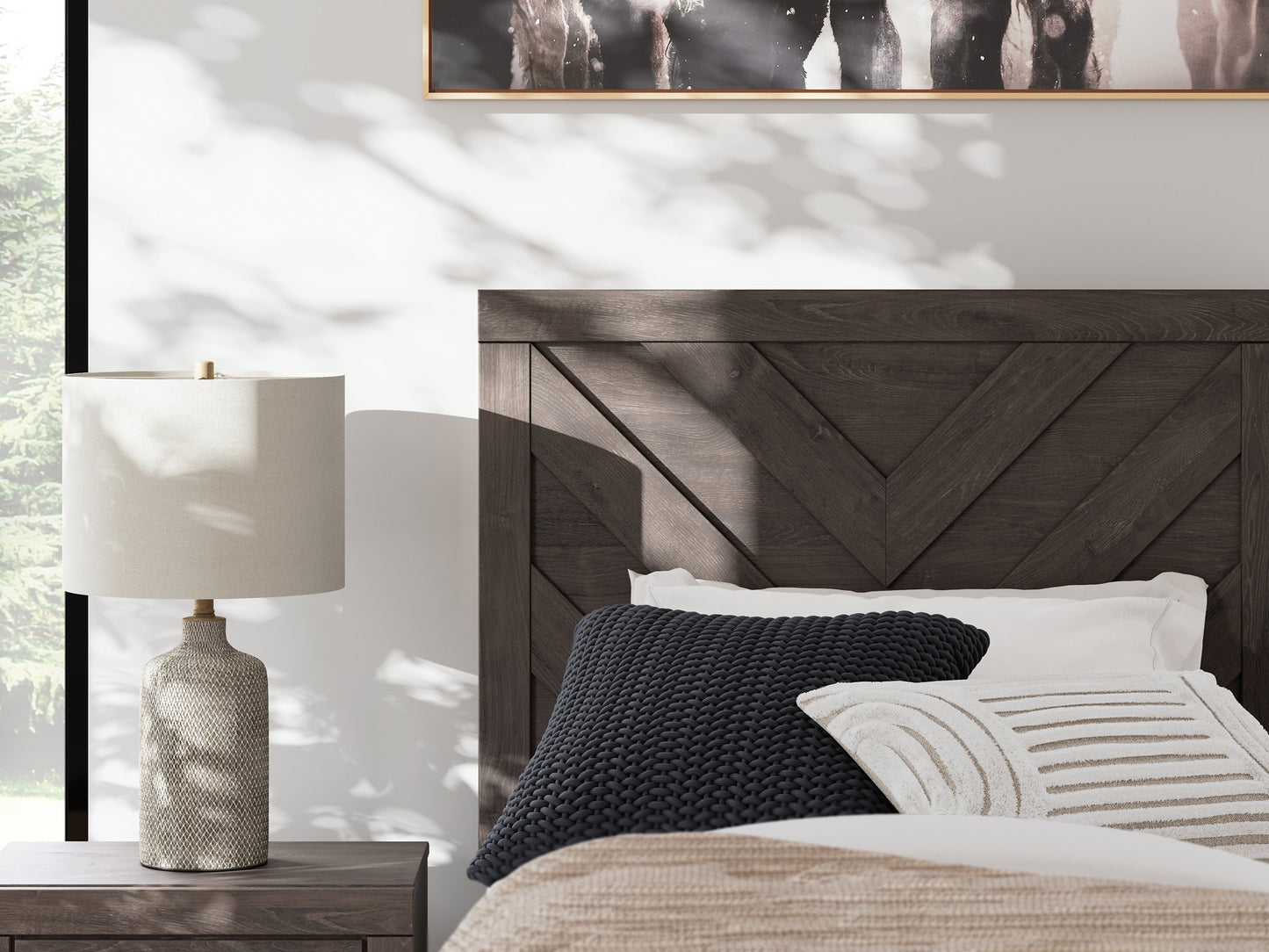 Prendonea Panel Bed