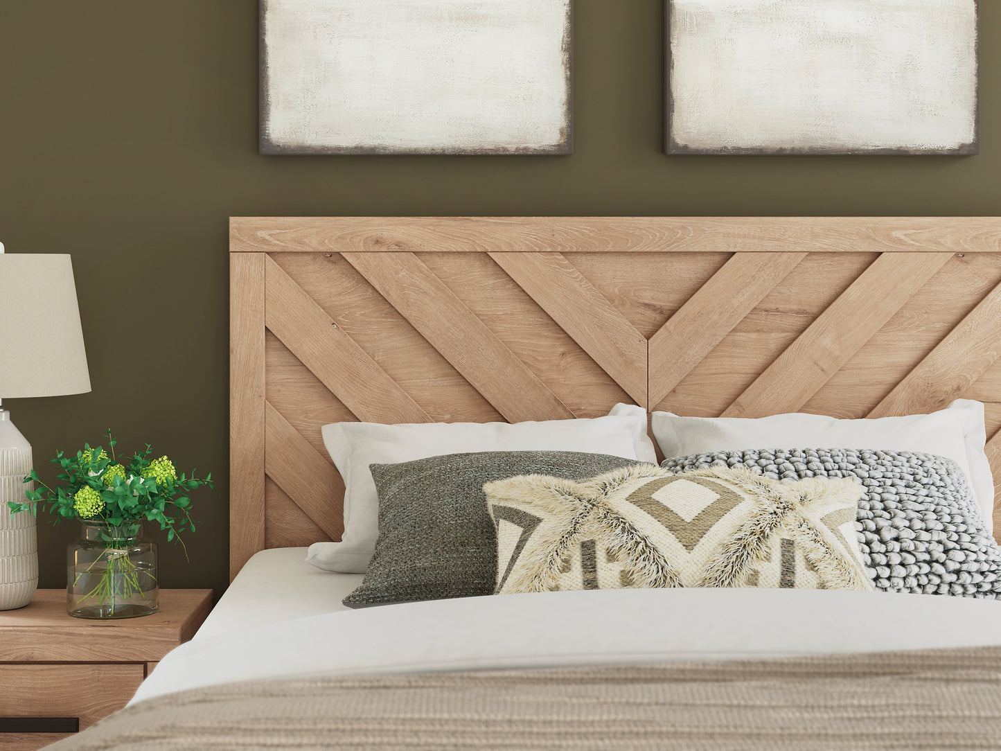 Sanginlane Panel Bed
