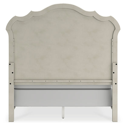Arlendyne  Upholstered Bed
