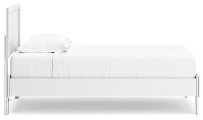 Hallityn  Panel Platform Bed