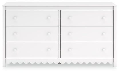 Hallityn Six Drawer Dresser