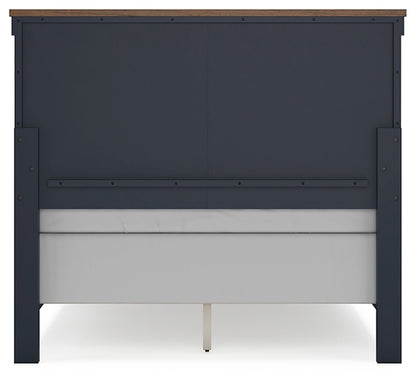 Landocken  Panel Bed