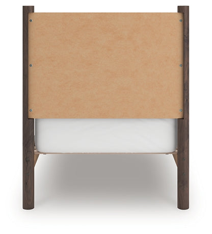 Pamytta  Panel Platform Bed