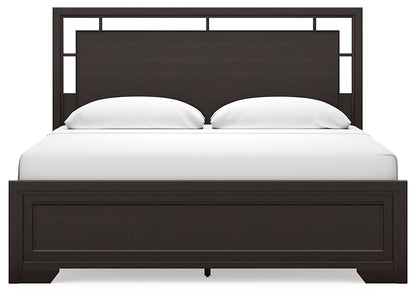 Covetown King Panel Bed with Mirrored Dresser