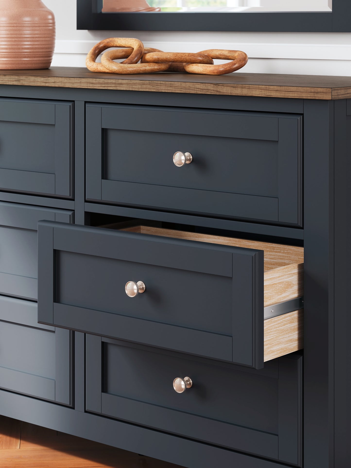 Landocken Full Panel Headboard with Mirrored Dresser and Chest