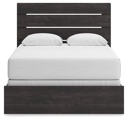 Hollivern Queen Panel Bed with Mirrored Dresser