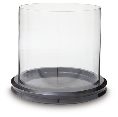 Saskia Candle Holder