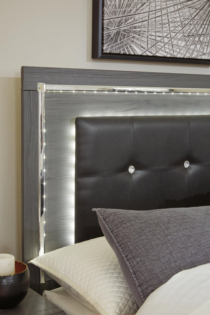 Lodanna Full Panel Bed with Mirrored Dresser, Chest and Nightstand