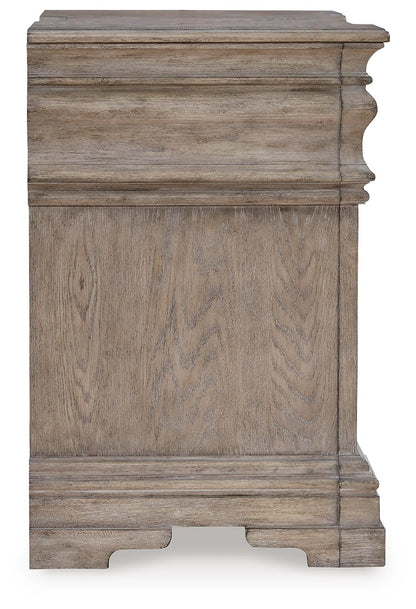 Blairhurst Queen Panel Bed, Dresser, Mirror, Chest and Nightstand