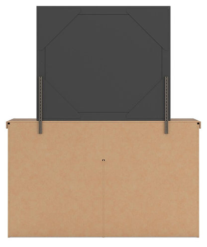 Savonport King Panel Bed, Dresser and Mirror