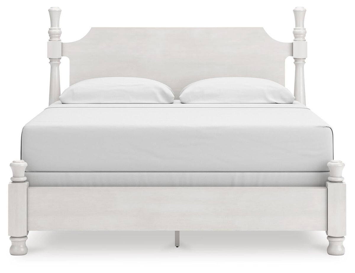 Chadworth King Poster Bed, Dresser and Mirror