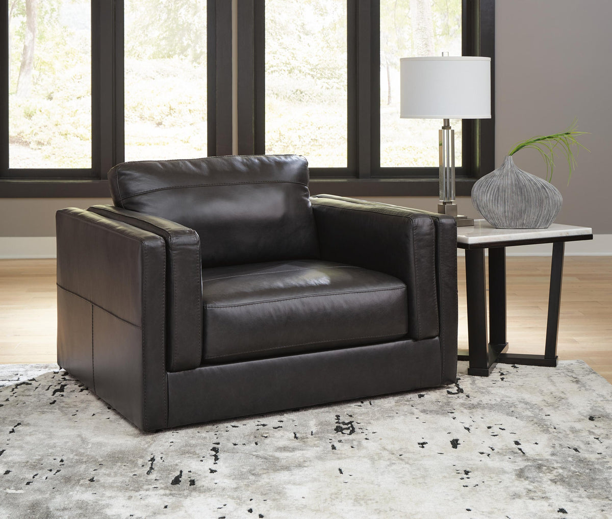Amiata Chair and a Half
