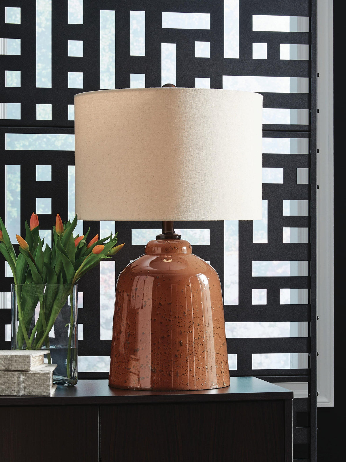 Aaleahya Glass Table Lamp (1/CN)